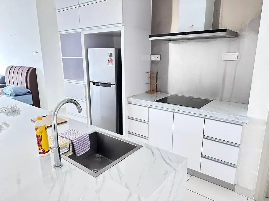Apartment Mid Valley Southkey Mosaic- 6 Pax- 2 Bedroom Johor Bahru